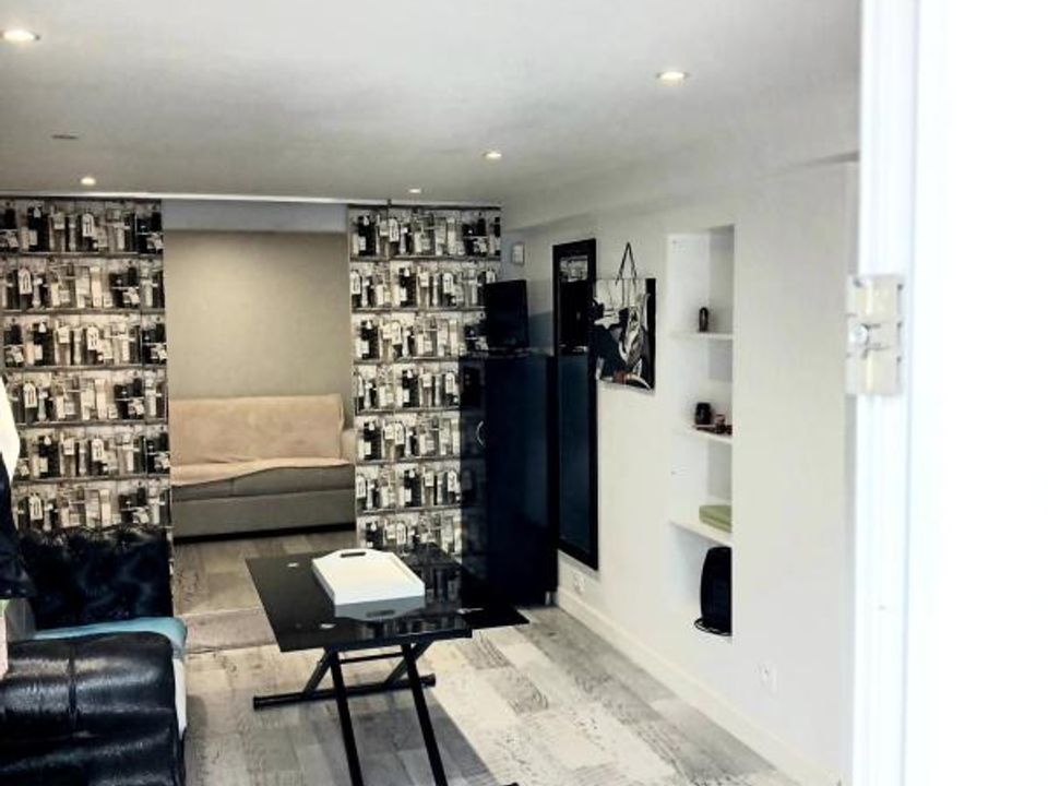 Bungalow i Bondy, Seine-Saint-Denis - foto 5