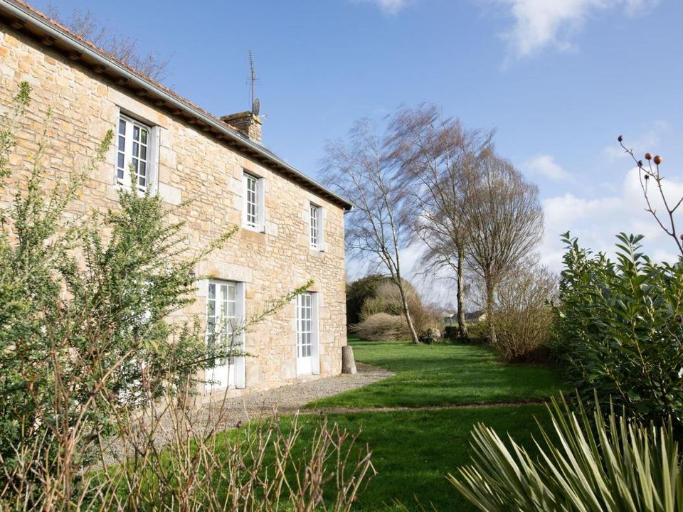 Villa i Saint-Aubin-d'Aubigné, Ille-et-Vilaine - foto 1