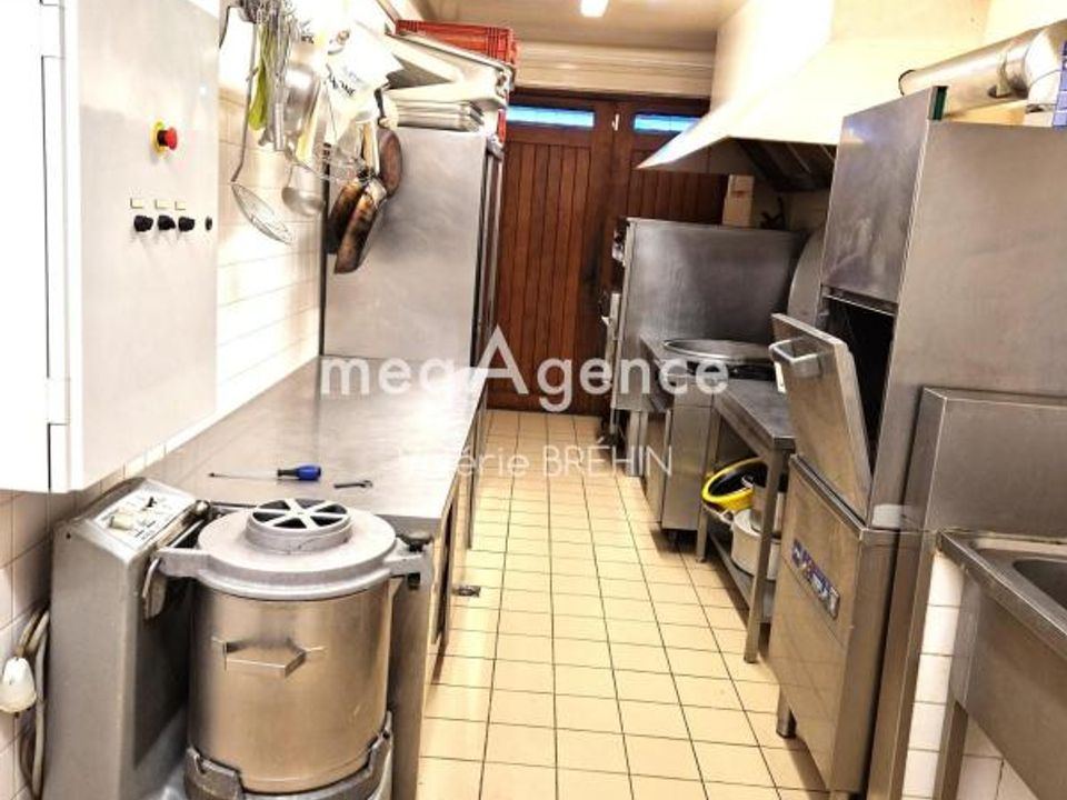 Erhvervsejendom i Laval, Mayenne - foto 2