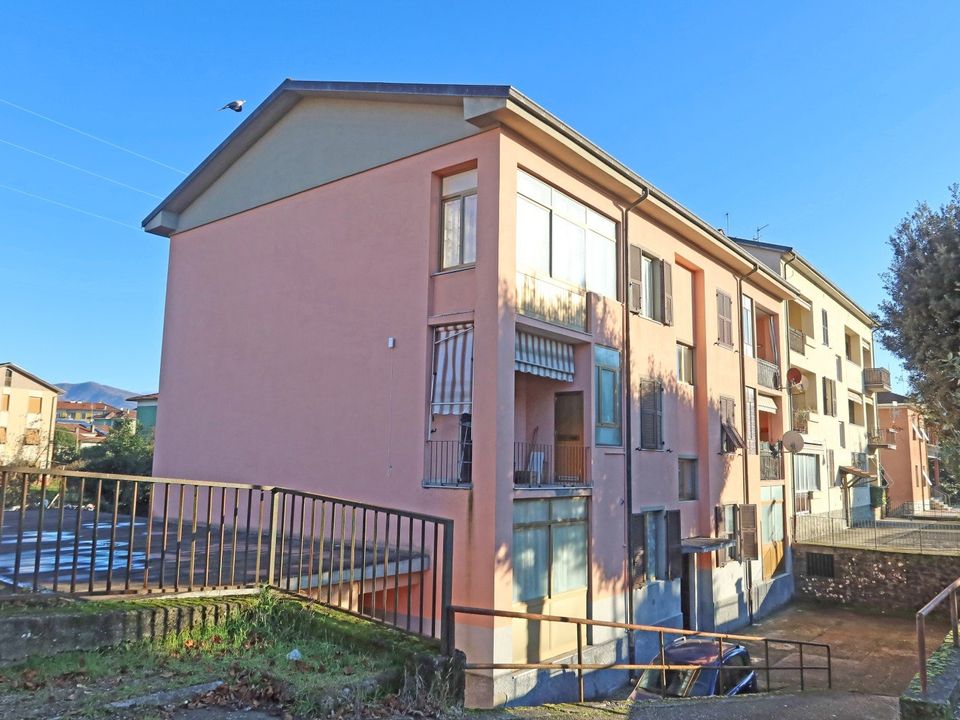 Lejlighed i Villafranca in Lunigiana, Massa and Carrara - foto 1