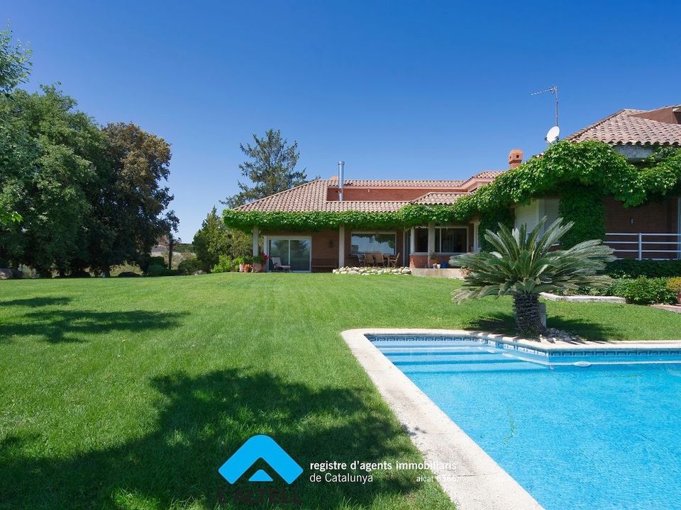 Villa i Canovelles, Barcelona - bilde 4