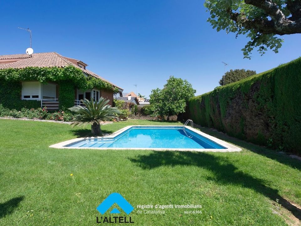 Villa i Canovelles, Barcelona - bilde 5