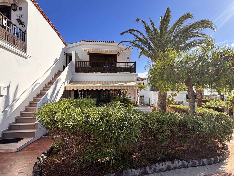 Lejlighed i Amarilla Golf, Tenerife - foto 1