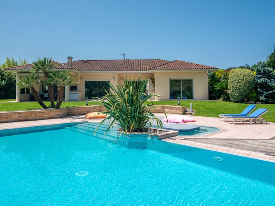 Villa i Bayonne, Pyrenees-Atlantiques - foto 1