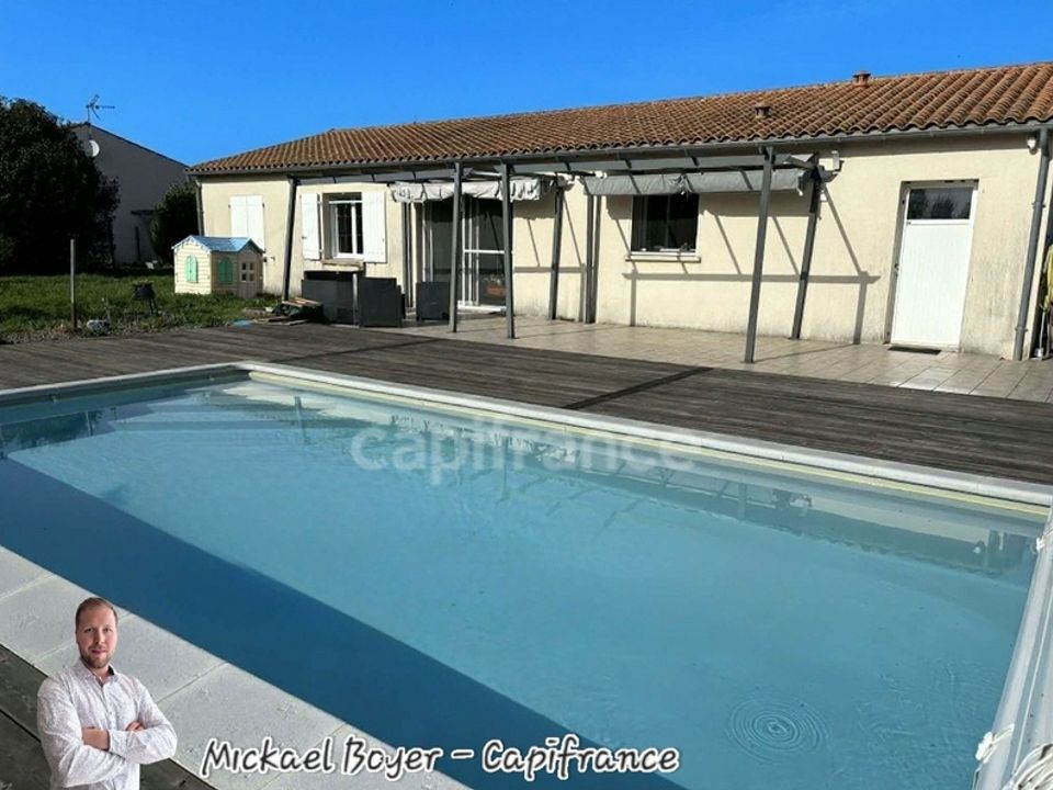 Villa i Saint-Pierre-de-l'Isle, Charente-Maritime - foto 1