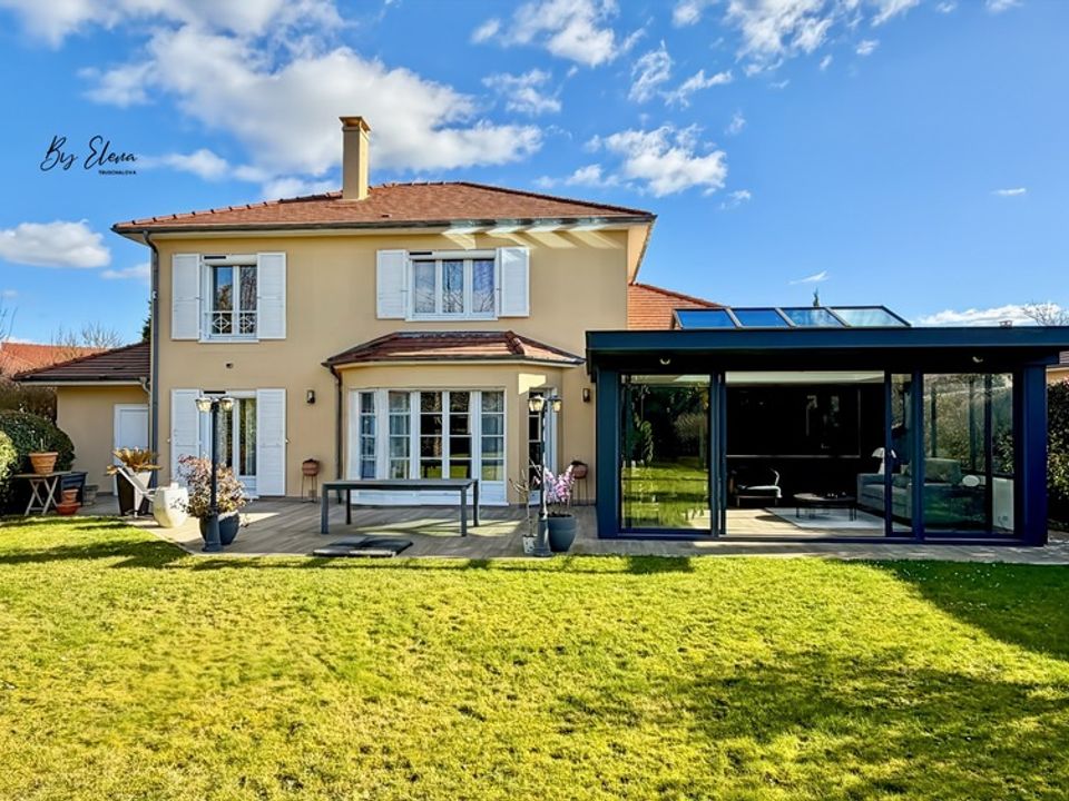 Villa i Bussy-Saint-Georges, Seine-et-Marne - foto 1