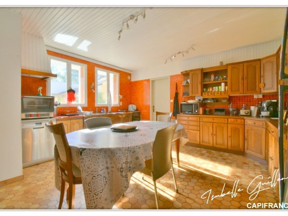Landsbyhus i Chateaumeillant, Cher - foto 2