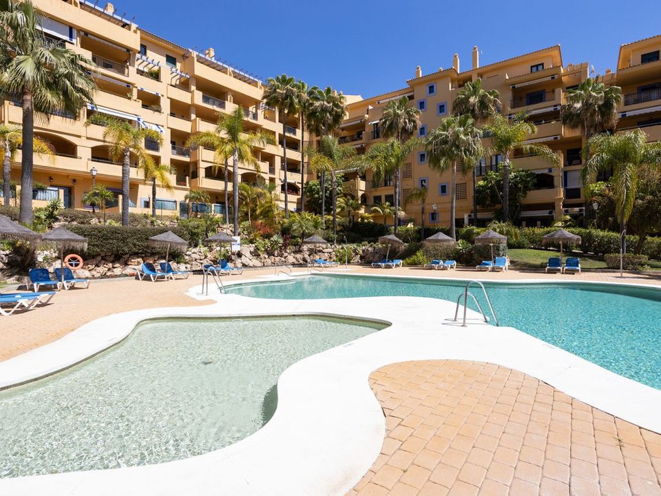 Lägenhet i San Pedro de Alcantara, Malaga - foto 3