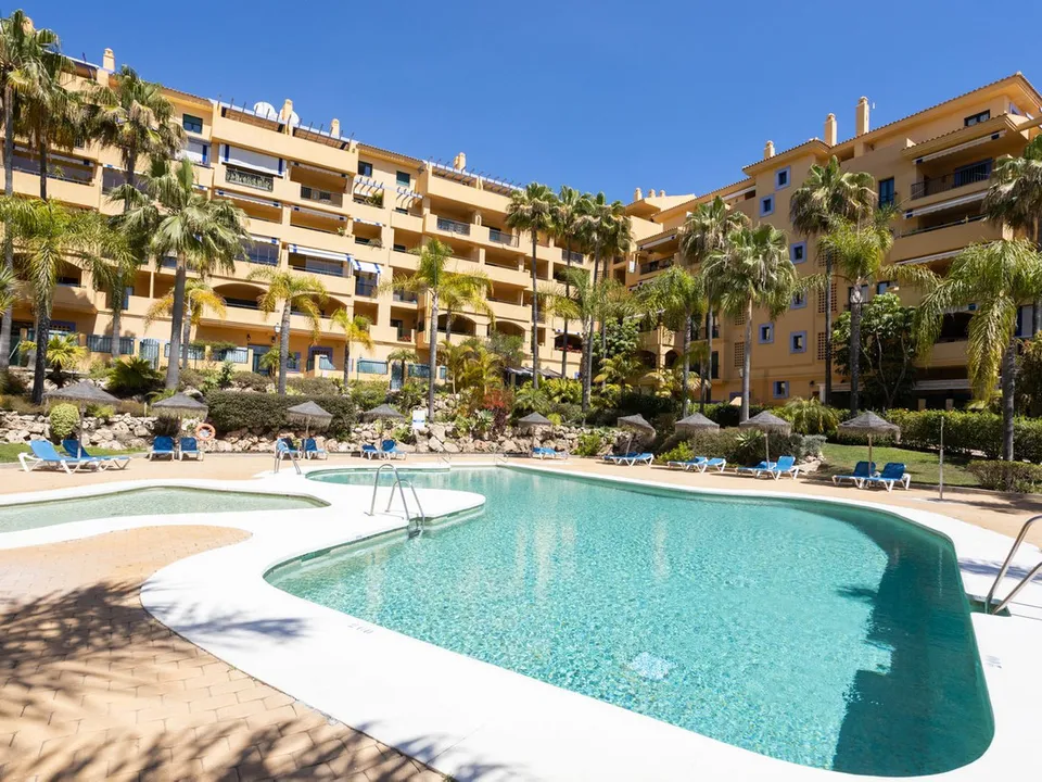 Lägenhet i San Pedro de Alcantara, Malaga - foto 1