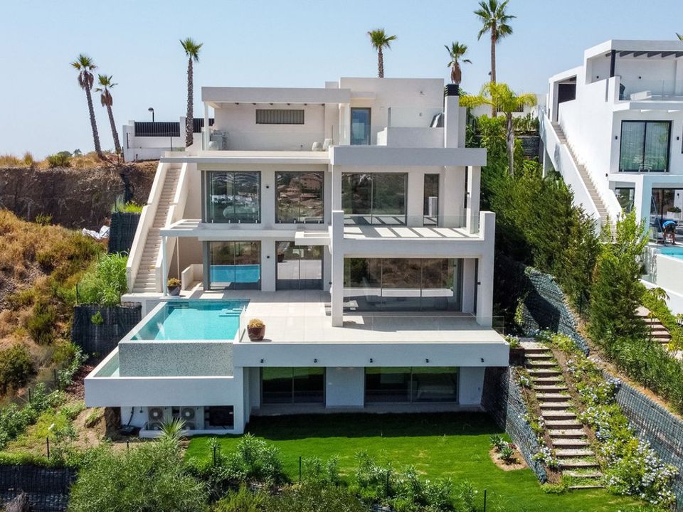 Villa i Estepona, Malaga - bilde 1