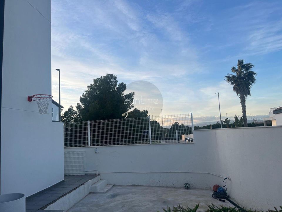 Villa i San Antonio De Benageber, Valencia - foto 2