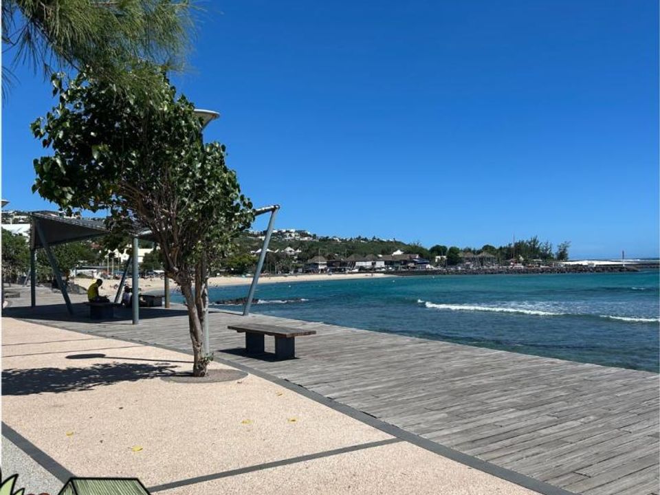 Lejlighed i Saint-Gilles-les-Bains, La Reunion - foto 1