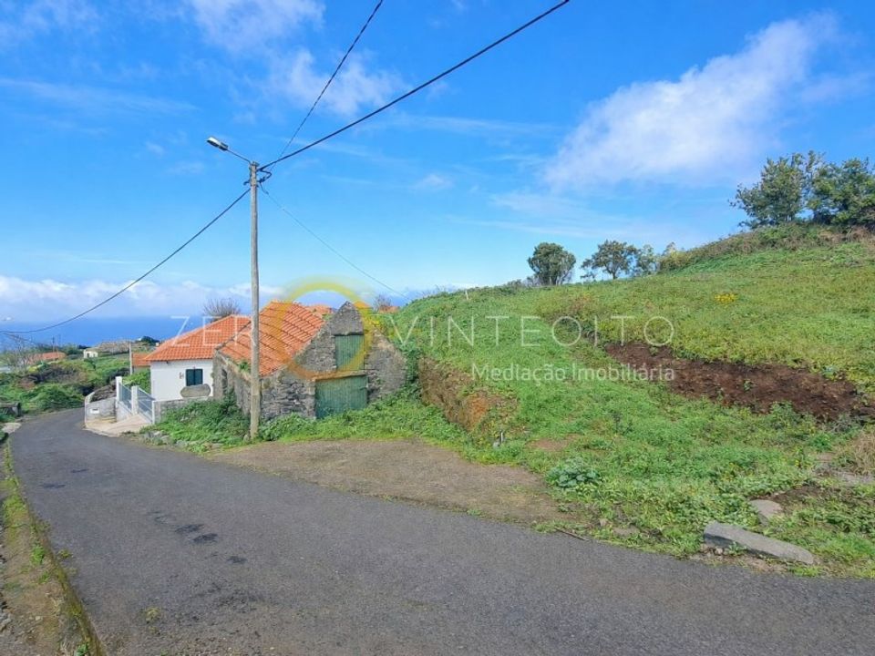 Helårsgrund i Ponta do Pargo, Madeira - foto 1