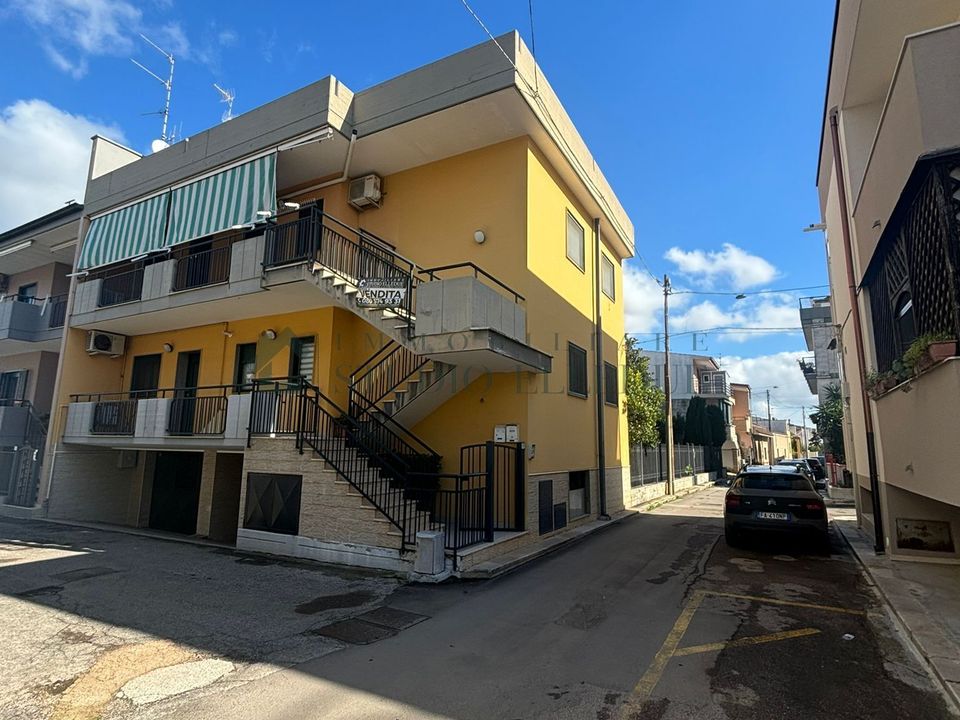 Villa i Sannicandro di Bari, Bari - foto 2