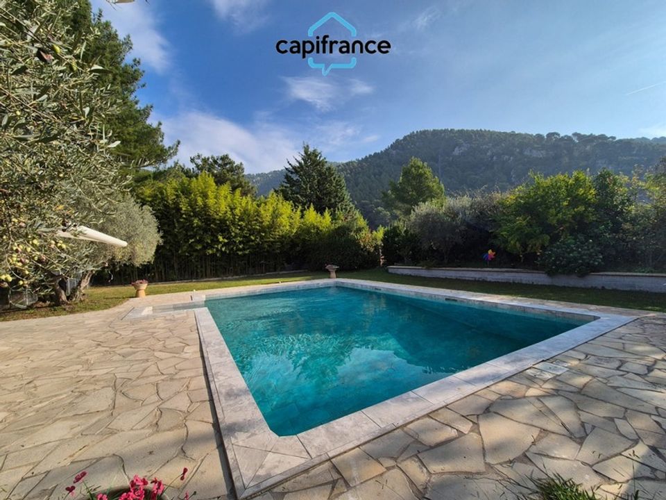 Villa i Gemenos, Bouches-du-Rhone - foto 1