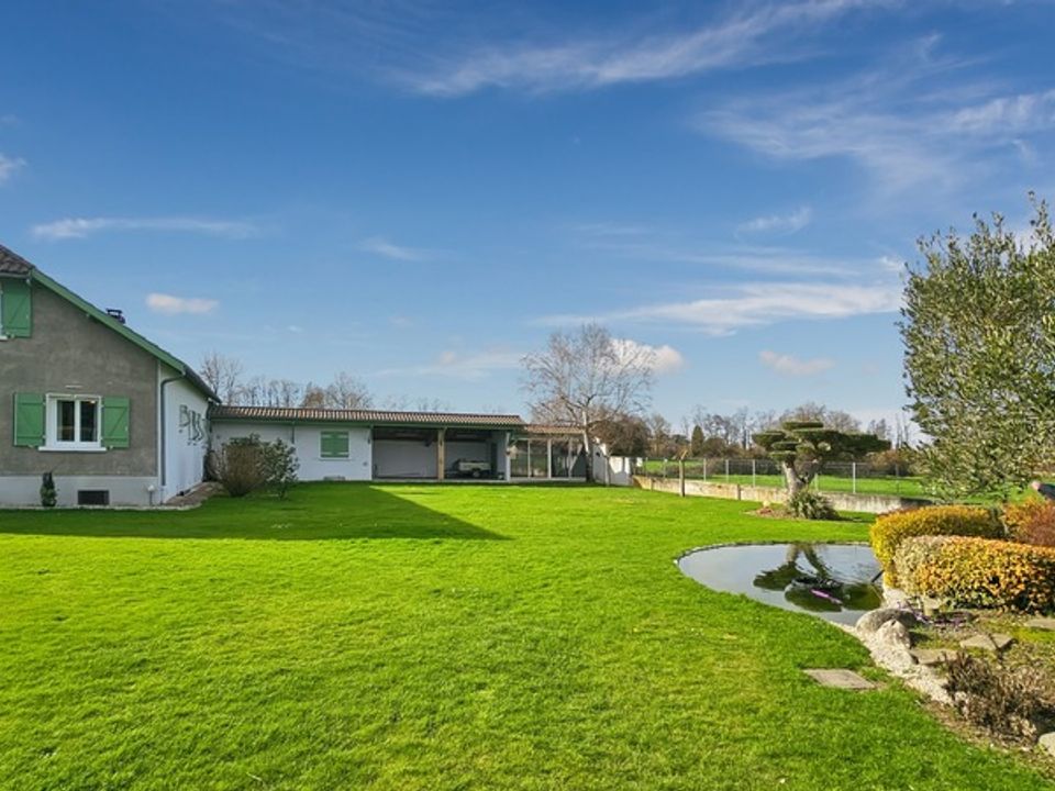 Villa i Aureilhan, Hautes-Pyrenees - foto 1