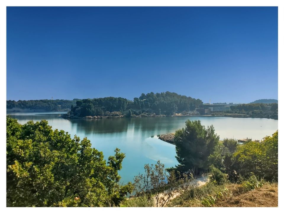 Villa i Istres, Bouches-du-Rhone - foto 1