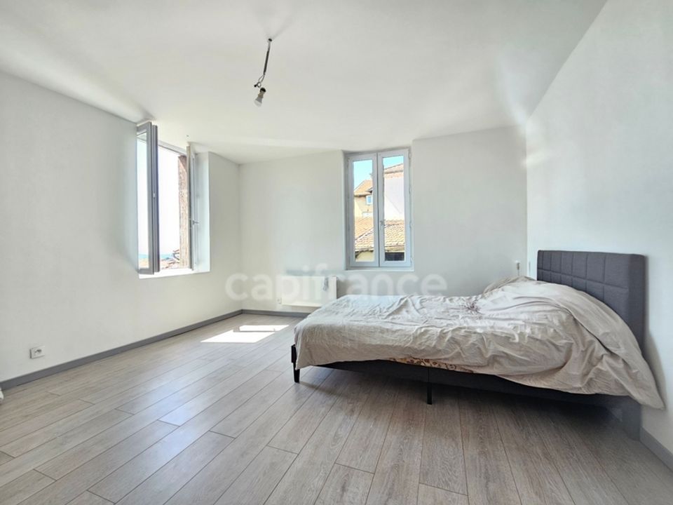 Landsbyhus i Panissières, Loire - foto 5