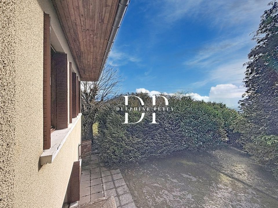 Villa i Lucinges, Haute-Savoie - foto 1