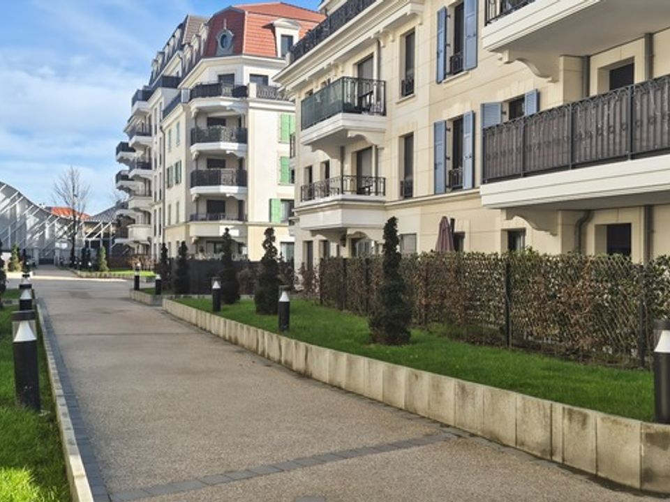 Lejlighed i Clamart, Hauts-de-Seine - foto 1