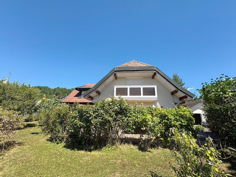 Villa i Vetraz-Monthoux, Haute-Savoie - foto 1