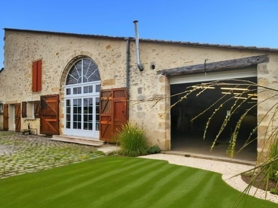 Landejendom i Toulenne, Gironde - foto 1