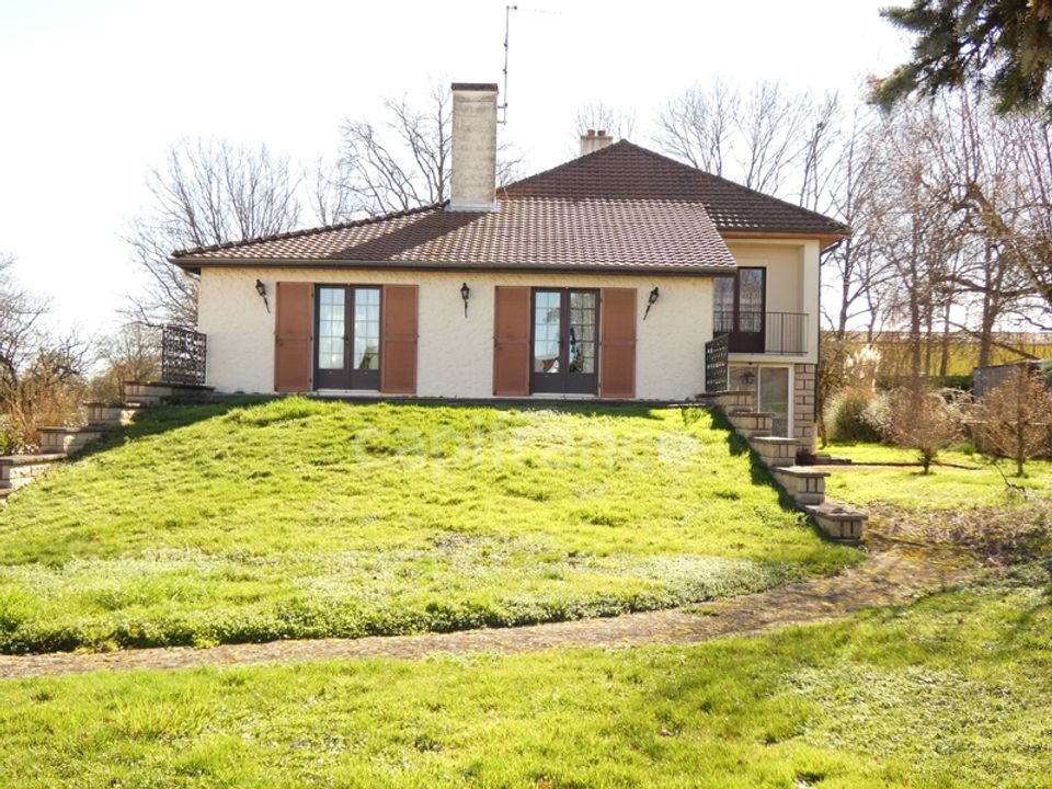 Villa i Saint-Martin-en-Bresse, Saone-et-Loire - foto 2