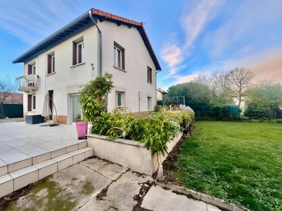 Villa i Roanne, Loire - foto 1