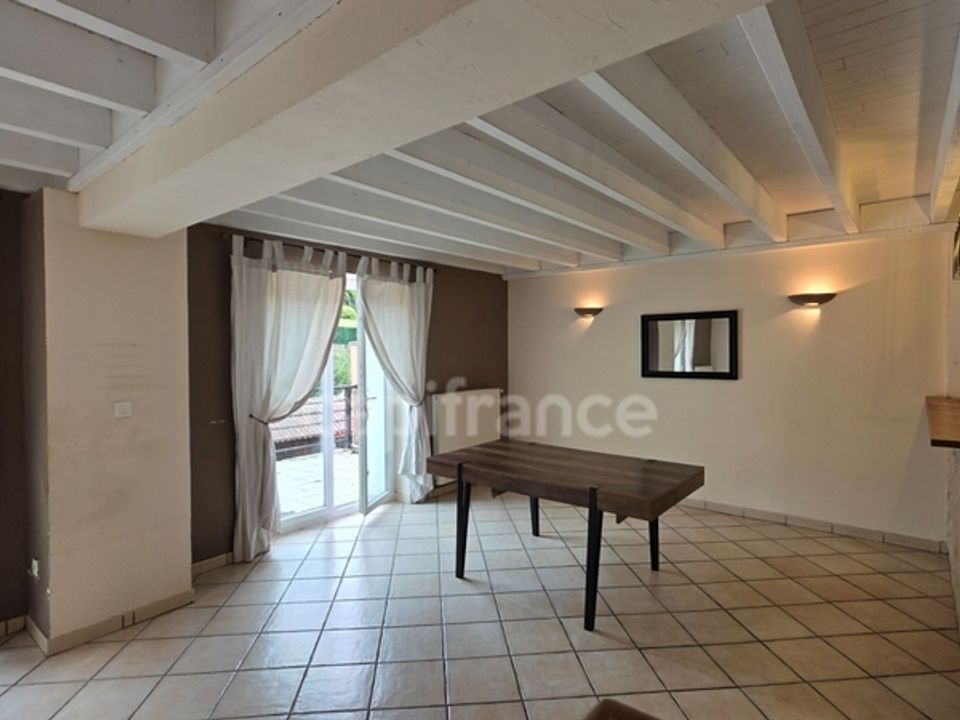 Villa i La Ricamarie, Loire - foto 4