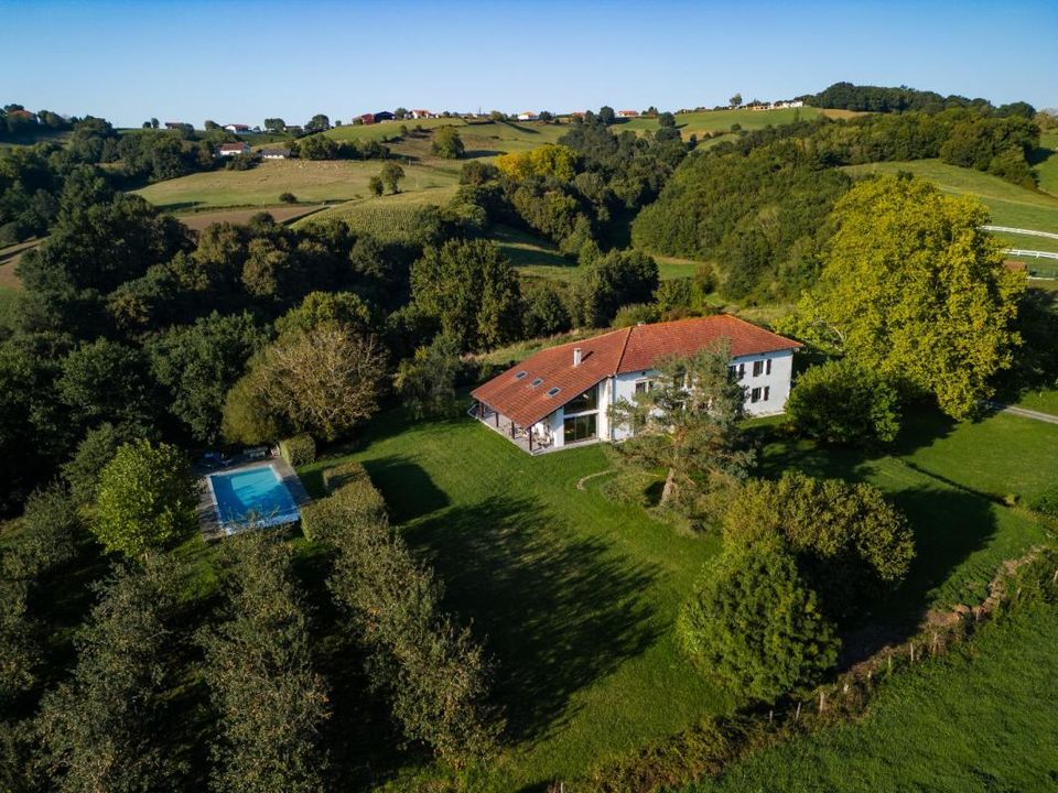 Villa i Bardos, Pyrenees-Atlantiques - foto 1