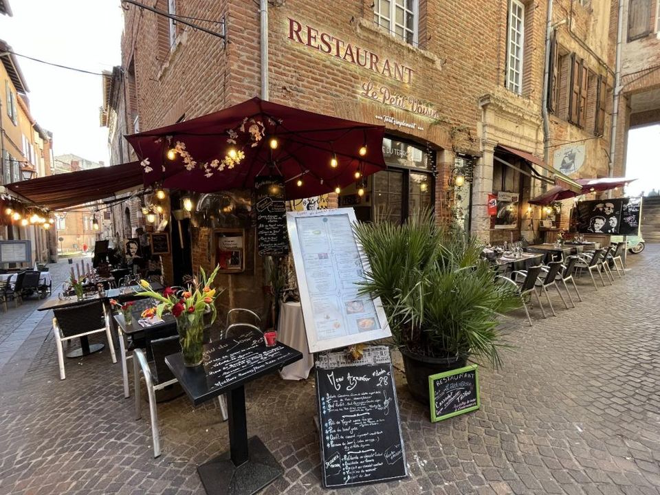 Erhvervsejendom i Albi, Tarn - foto 2