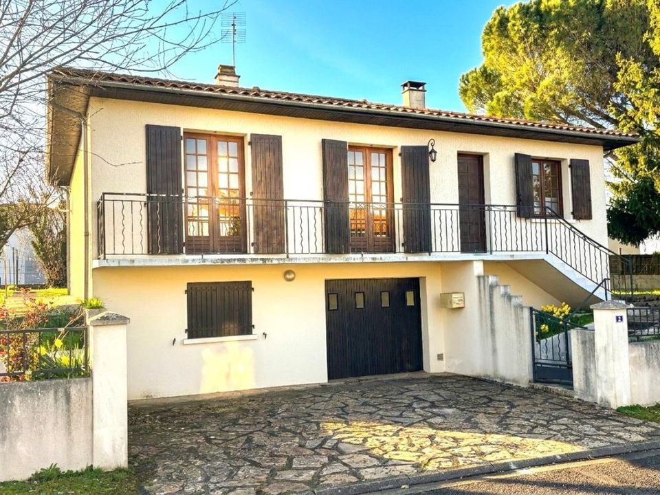 Villa i Ruffec, Charente - foto 1
