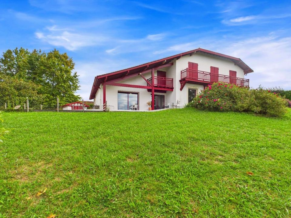 Villa i Bardos, Pyrenees-Atlantiques - foto 1