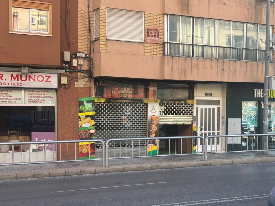 Erhvervsejendom i Alicante, Alicante - foto 1