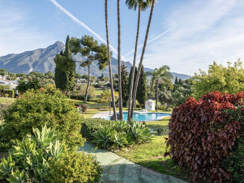 Bungalow i Nueva Andalucia, Malaga - foto 4