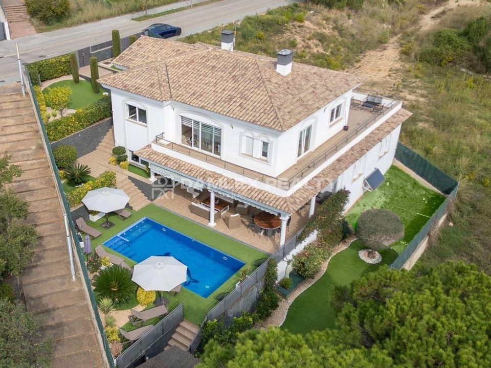 Villa i Lloret De Mar, Gerona - foto 1