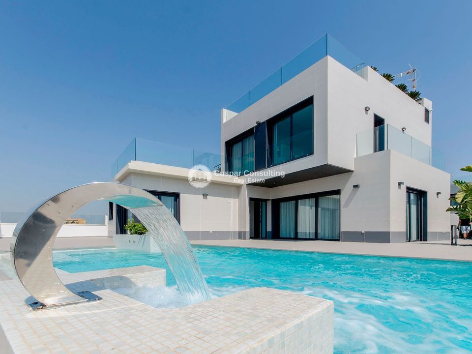 Villa i Dehesa De Campoamor, Alicante - bilde 1