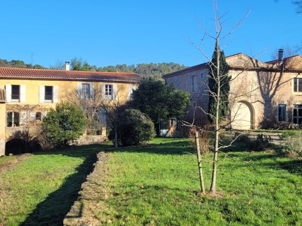 Erhvervsejendom i Beziers, Herault - foto 1