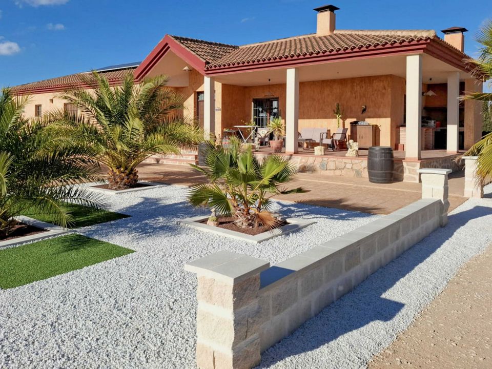 Villa i Pinoso, Alicante - foto 1