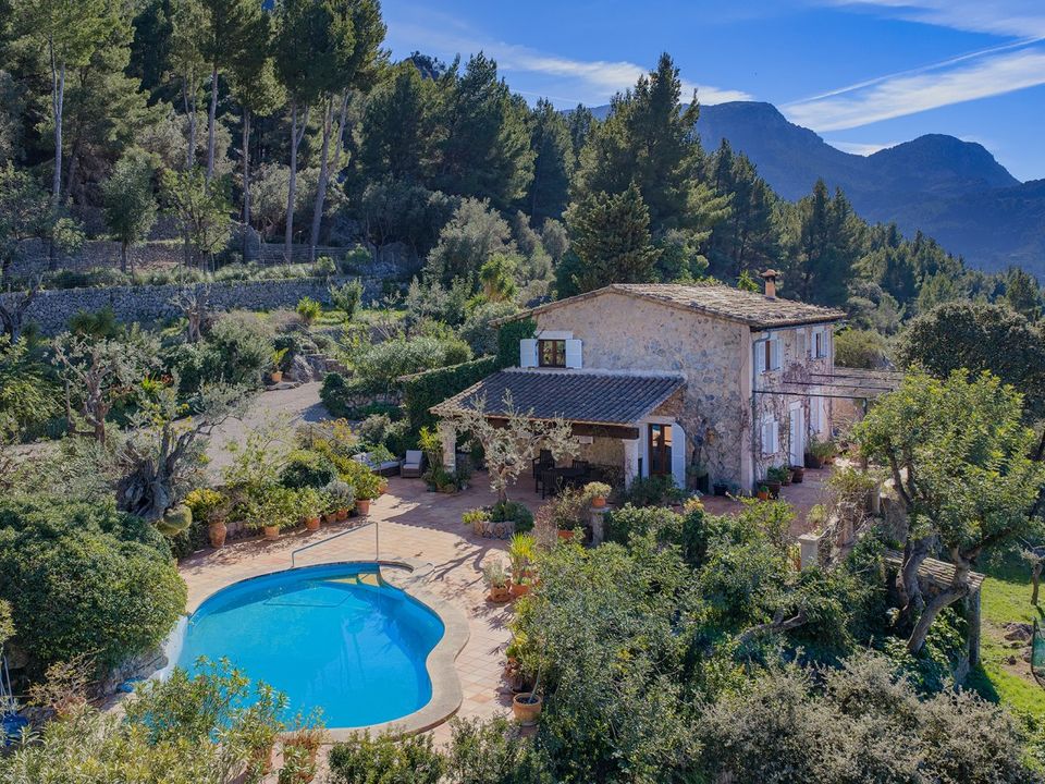 Landejendom i Deia, Mallorca - foto 1