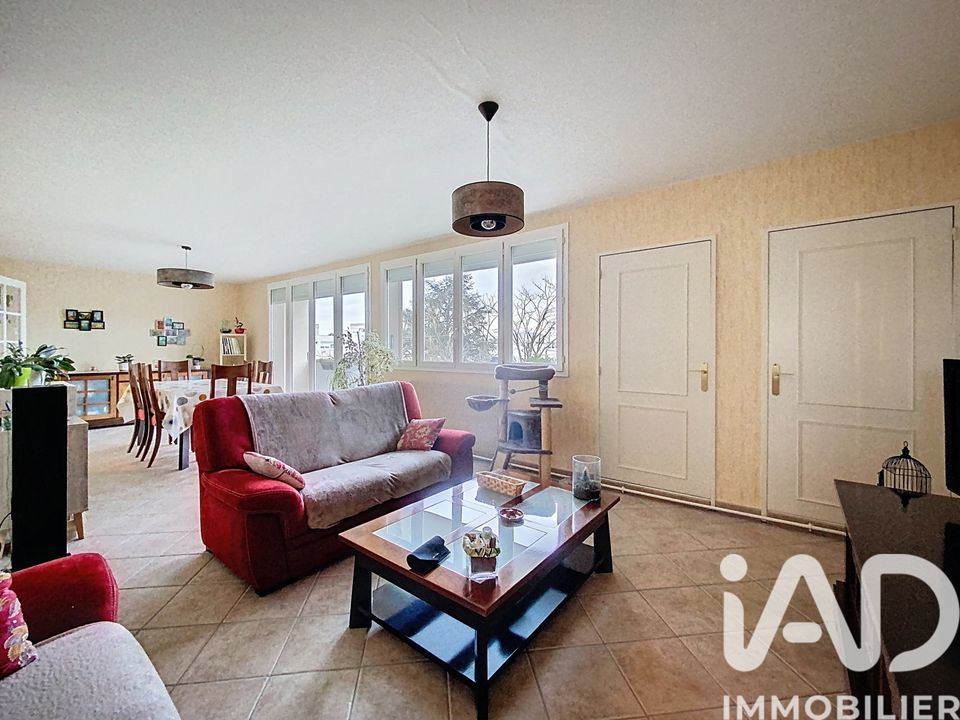 Apartamento en Grigny, Rhone - foto 2