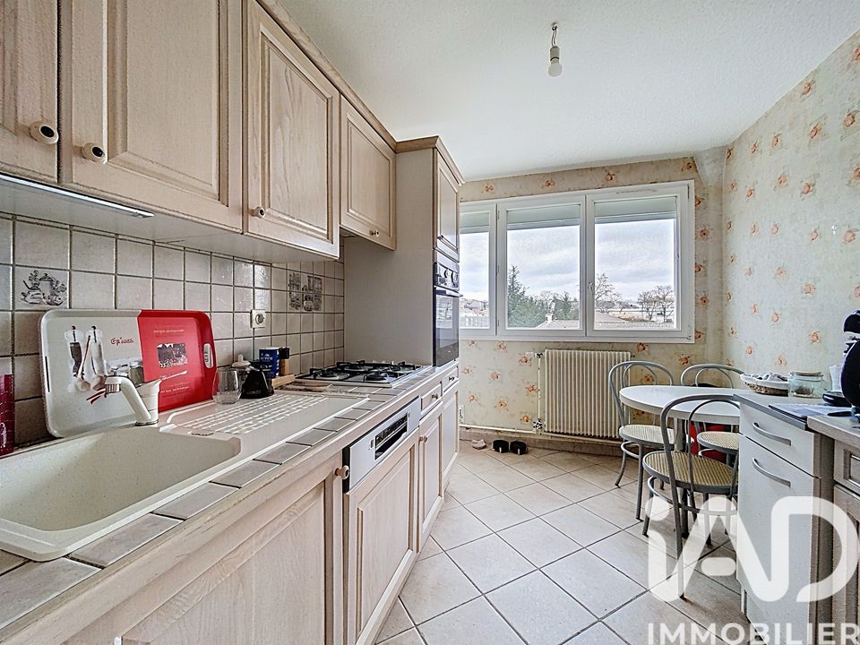 Apartamento en Grigny, Rhone - foto 4