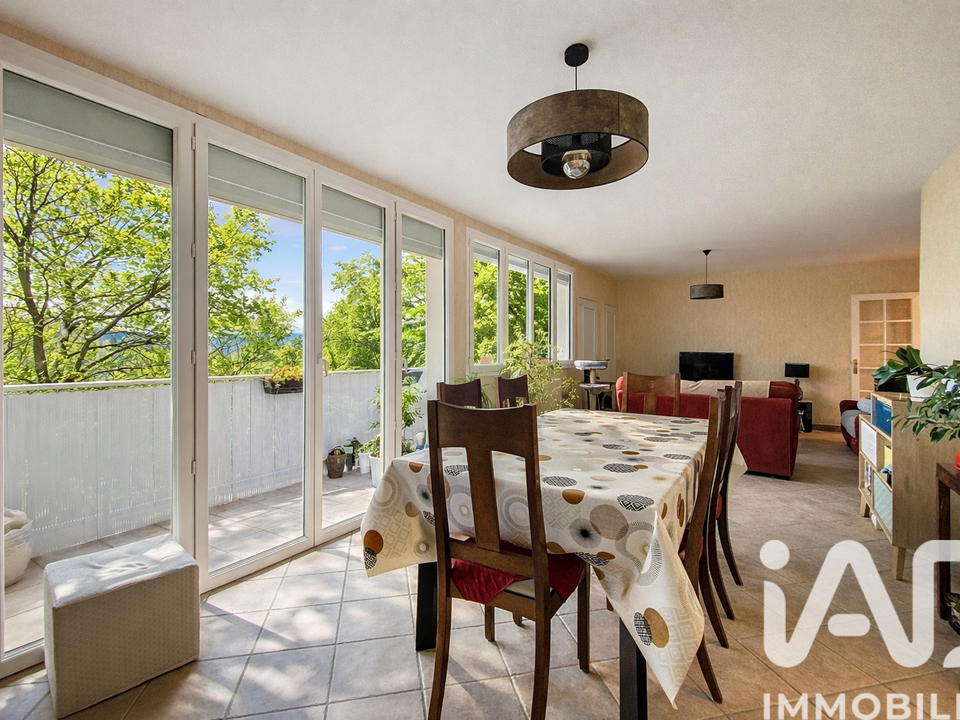 Apartamento en Grigny, Rhone - foto 1