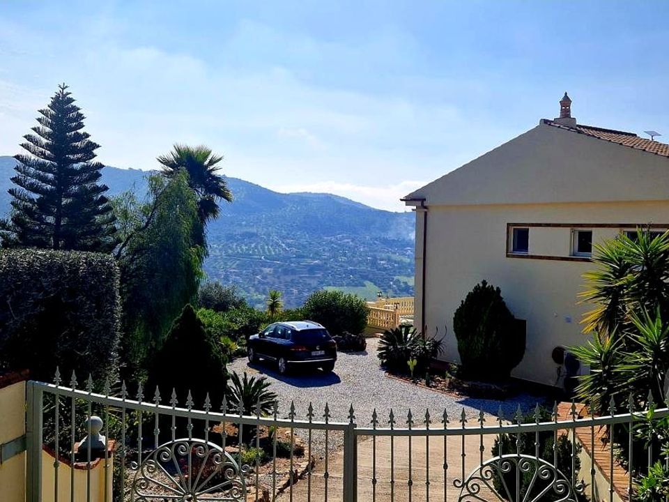 Villa i Alcaucin, Malaga - foto 3