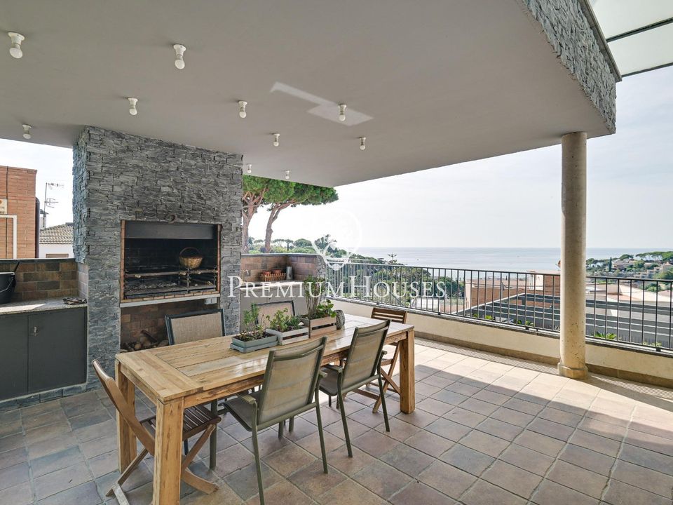 Villa i Caldes D'estrac, Barcelona - bilde 3