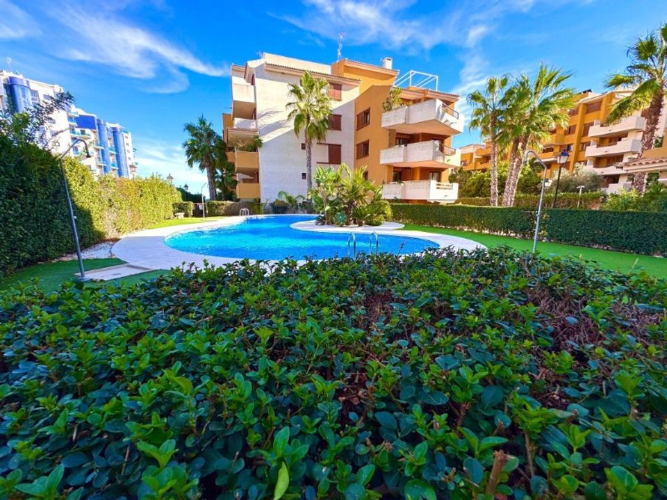 Lejlighed i Punta Prima, Alicante - foto 2