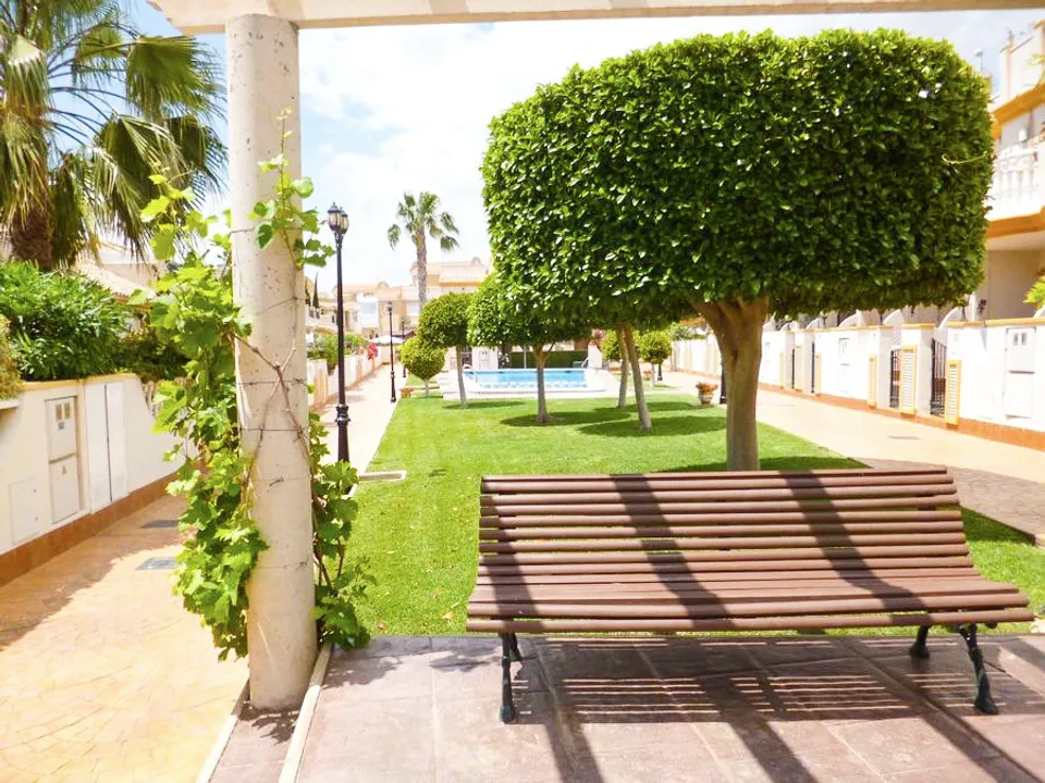 Casa unifamiliar a Cabo Roig, Alicante - foto 5