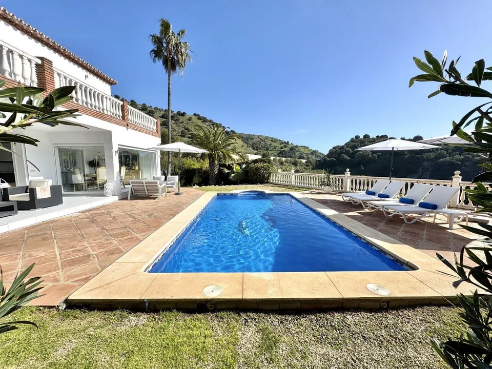 Villa i Calahonda, Malaga - foto 3