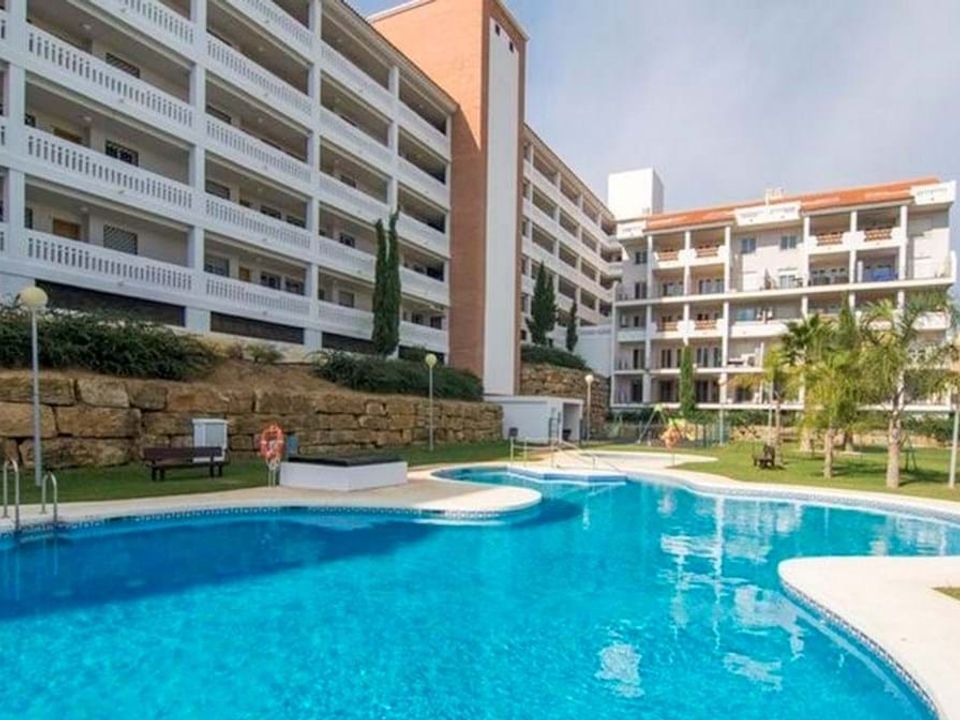 Villa i La Duquesa, Malaga - foto 1