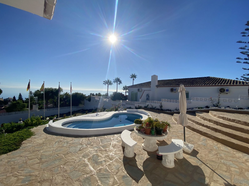 Villa i La Duquesa, Malaga - foto 3